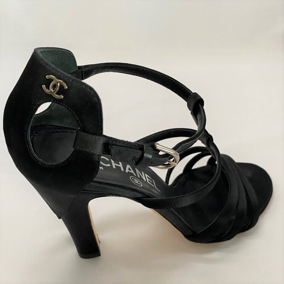 Chanel Black Satin Interlocking CC Logo T-Strap Sandals With 4.5 Inch Heel - Picture 3 of 7